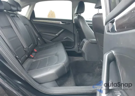 2017 Volkswagen Passat 1.8T Se from USA, damaged, VIN 1VWBT7A35HC017255